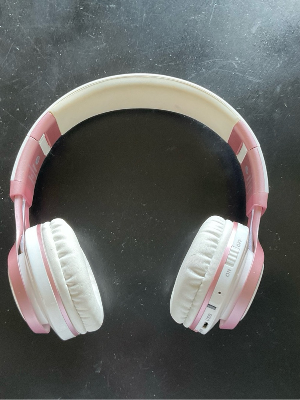 Wireless Over-Ear Headphones in Pink and White - Comfortable Foldable Design